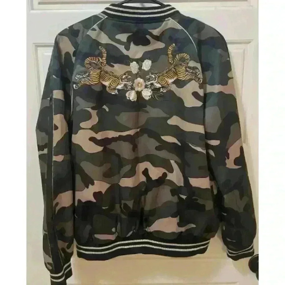 Elli White Camo Bomber Satin Jacket With Embroidered Tigers Size M/L - Picture 7 of 8